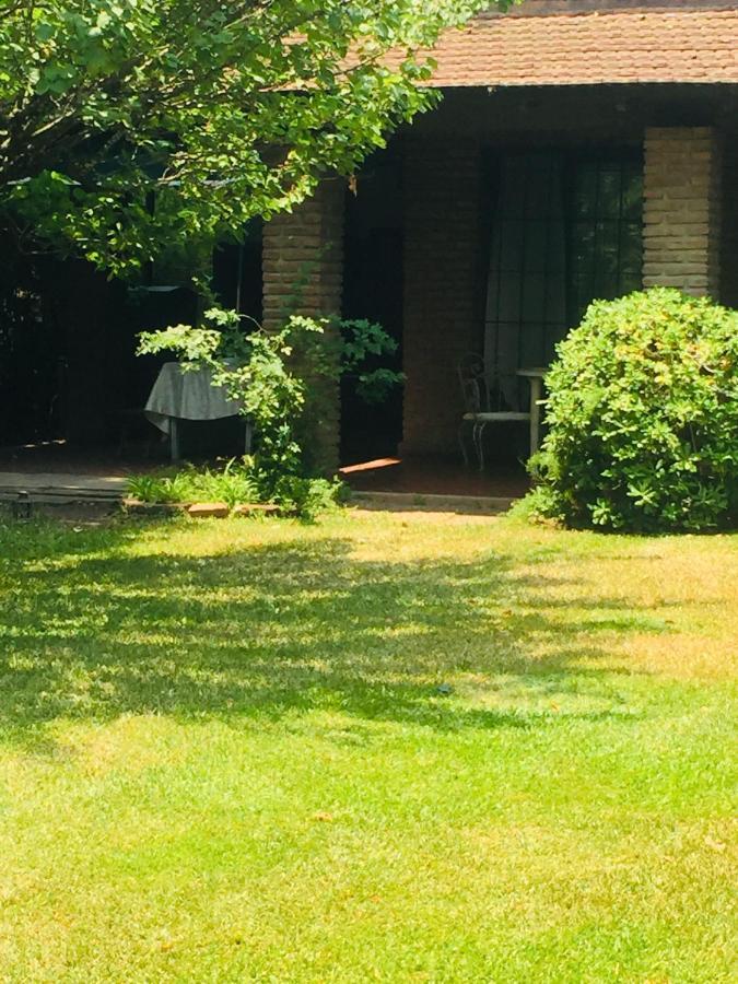 Casa De Huespedes El Trebol De Ezeiza Pensionat La Union Exteriör bild